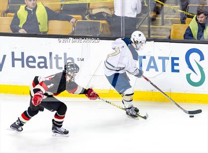 Thumbnail 2 in Old Rochester Regional vs. Shrewsbury (MIAA Division 3 Final) photogallery.