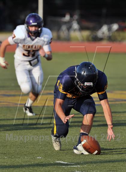 Thumbnail 3 in Kinkaid @ St. Mark's (SPC Division 1 Semifinal) photogallery.