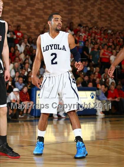 Thumbnail 1 in Harvard-Westlake @ Loyola  photogallery.