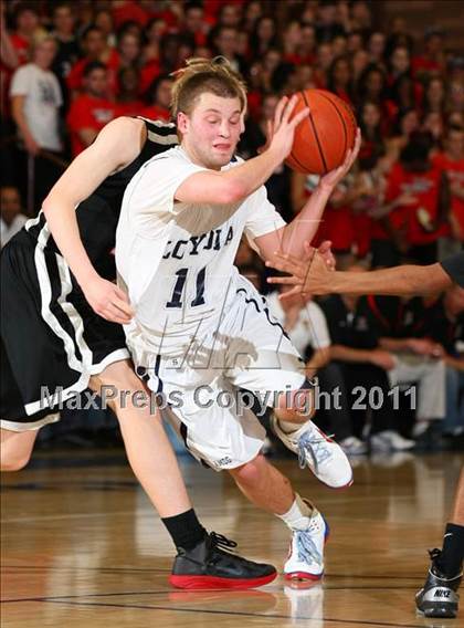 Thumbnail 3 in Harvard-Westlake @ Loyola  photogallery.