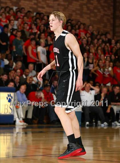 Thumbnail 1 in Harvard-Westlake @ Loyola  photogallery.