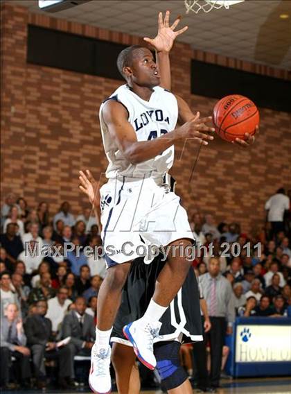 Thumbnail 1 in Harvard-Westlake @ Loyola  photogallery.