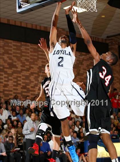 Thumbnail 1 in Harvard-Westlake @ Loyola  photogallery.