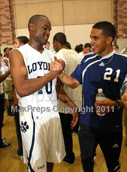 Thumbnail 1 in Harvard-Westlake @ Loyola  photogallery.