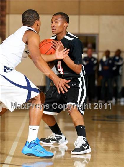 Thumbnail 3 in Harvard-Westlake @ Loyola  photogallery.