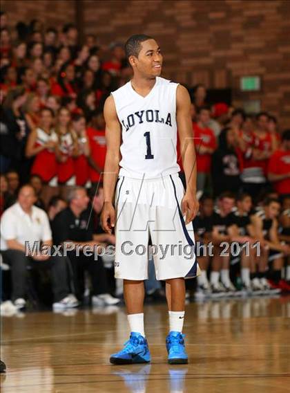 Thumbnail 1 in Harvard-Westlake @ Loyola  photogallery.
