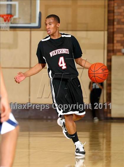 Thumbnail 1 in Harvard-Westlake @ Loyola  photogallery.