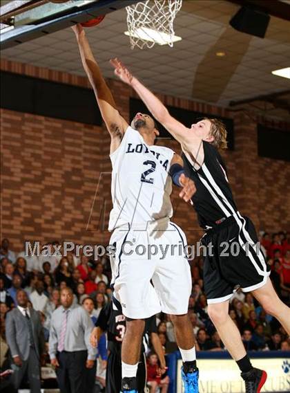 Thumbnail 3 in Harvard-Westlake @ Loyola  photogallery.