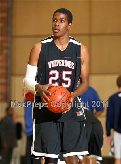 Thumbnail 2 in Harvard-Westlake @ Loyola  photogallery.