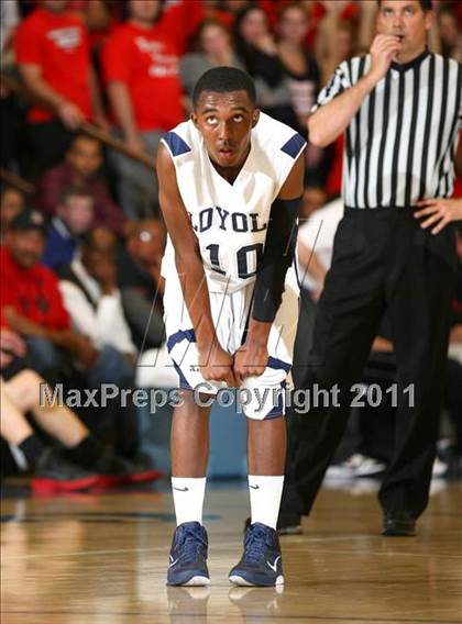 Thumbnail 2 in Harvard-Westlake @ Loyola  photogallery.