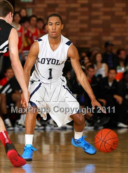 Thumbnail 2 in Harvard-Westlake @ Loyola  photogallery.