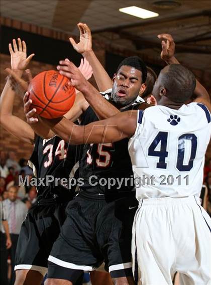 Thumbnail 2 in Harvard-Westlake @ Loyola  photogallery.