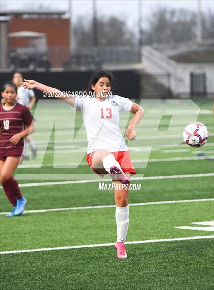 Thumbnail 2 in Fort Bend Kempner vs Manvel (UIL 5A Area Playoff) photogallery.