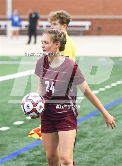 Thumbnail 3 in Fort Bend Kempner vs Manvel (UIL 5A Area Playoff) photogallery.