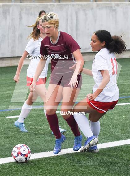 Thumbnail 1 in Fort Bend Kempner vs Manvel (UIL 5A Area Playoff) photogallery.