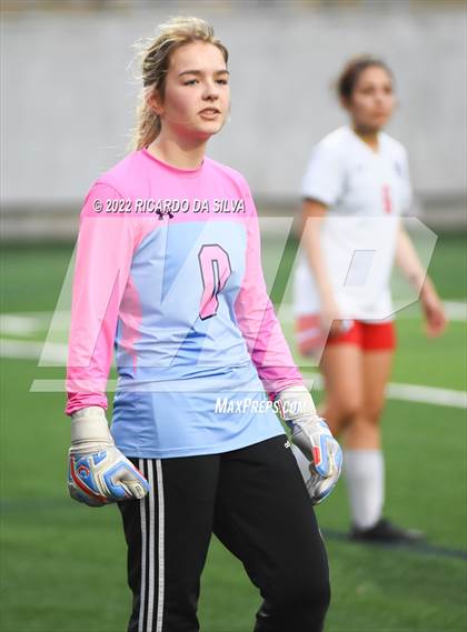 Thumbnail 3 in Fort Bend Kempner vs Manvel (UIL 5A Area Playoff) photogallery.