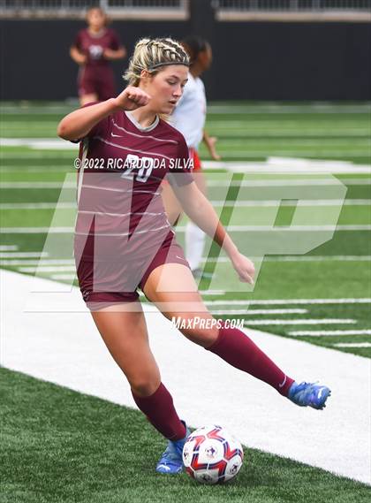 Thumbnail 3 in Fort Bend Kempner vs Manvel (UIL 5A Area Playoff) photogallery.