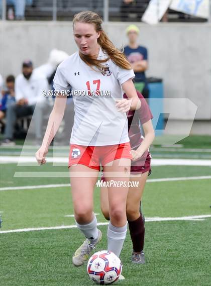 Thumbnail 2 in Fort Bend Kempner vs Manvel (UIL 5A Area Playoff) photogallery.