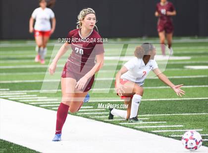 Thumbnail 2 in Fort Bend Kempner vs Manvel (UIL 5A Area Playoff) photogallery.