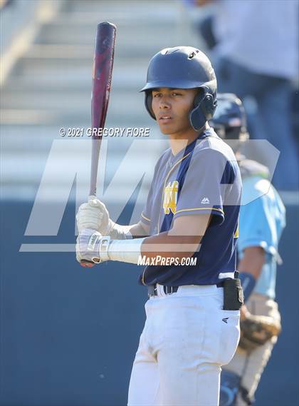 Thumbnail 1 in Crescenta Valley @ Notre Dame (SO) (CIF Southern Section D1 First Round) photogallery.