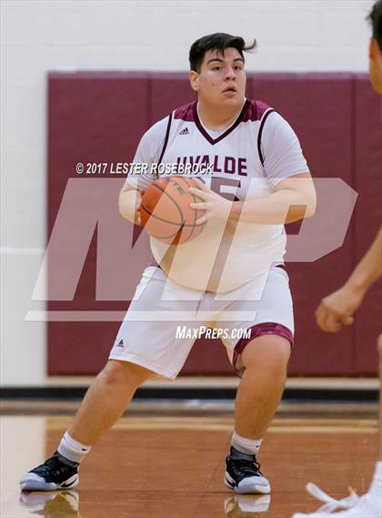 Thumbnail 3 in Uvalde @ Floresville photogallery.