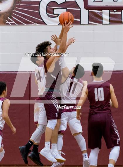 Thumbnail 1 in Uvalde @ Floresville photogallery.