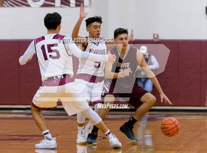 Thumbnail 3 in Uvalde @ Floresville photogallery.