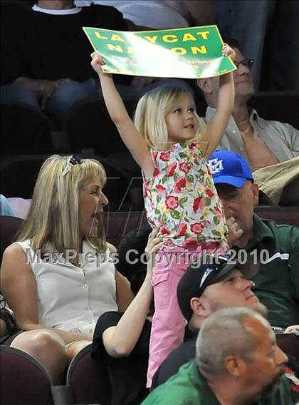 Thumbnail 2 in Brea Olinda vs. Mater Dei (CIF SoCal D2 Final) photogallery.