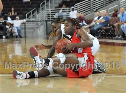 Thumbnail 1 in Brea Olinda vs. Mater Dei (CIF SoCal D2 Final) photogallery.