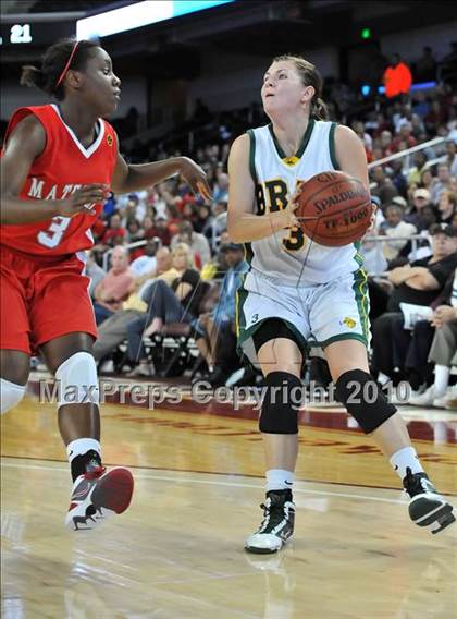 Thumbnail 2 in Brea Olinda vs. Mater Dei (CIF SoCal D2 Final) photogallery.