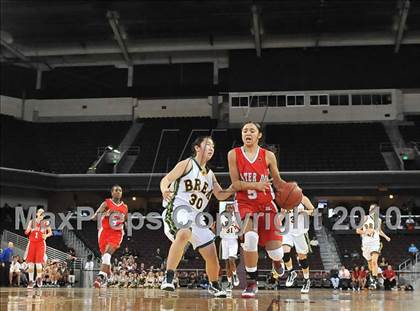 Thumbnail 3 in Brea Olinda vs. Mater Dei (CIF SoCal D2 Final) photogallery.