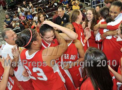 Thumbnail 1 in Brea Olinda vs. Mater Dei (CIF SoCal D2 Final) photogallery.