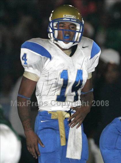 Thumbnail 2 in Dorsey vs. Crenshaw (Nike 5 Days 2 Friday) photogallery.