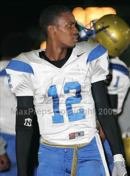 Thumbnail 2 in Dorsey vs. Crenshaw (Nike 5 Days 2 Friday) photogallery.