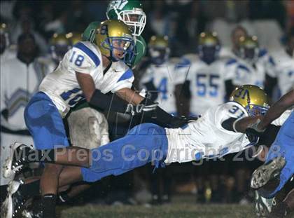 Thumbnail 2 in Dorsey vs. Crenshaw (Nike 5 Days 2 Friday) photogallery.