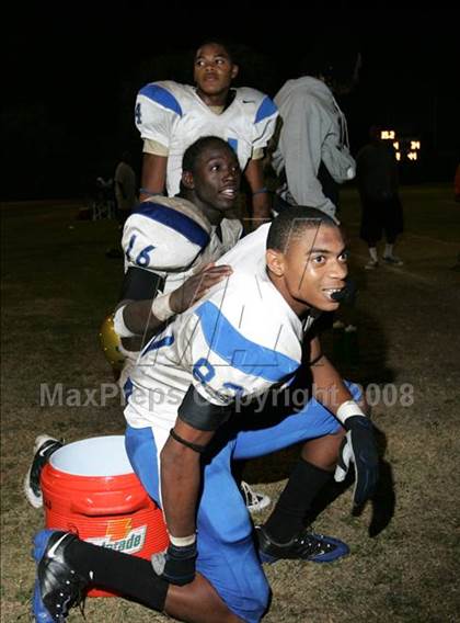 Thumbnail 2 in Dorsey vs. Crenshaw (Nike 5 Days 2 Friday) photogallery.