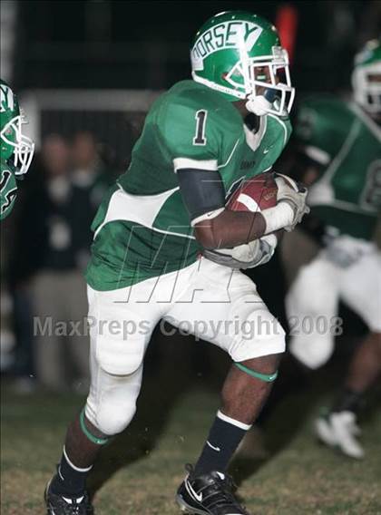 Thumbnail 2 in Dorsey vs. Crenshaw (Nike 5 Days 2 Friday) photogallery.