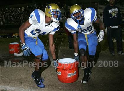 Thumbnail 2 in Dorsey vs. Crenshaw (Nike 5 Days 2 Friday) photogallery.