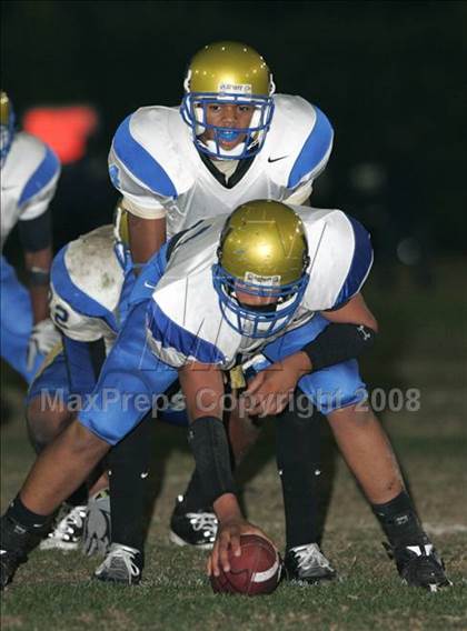 Thumbnail 3 in Dorsey vs. Crenshaw (Nike 5 Days 2 Friday) photogallery.