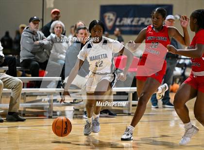 Thumbnail 3 in Mount Pisgah Christian vs. Marietta (She Got Game Classic) photogallery.