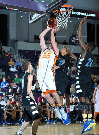 Thumbnail 2 in Corona del Sol vs. Shadow Mountain (Hoophall West Tournament) photogallery.