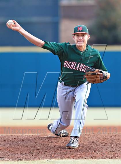 Thumbnail 2 in The Woodlands vs. Venice (National High School Invitational) photogallery.