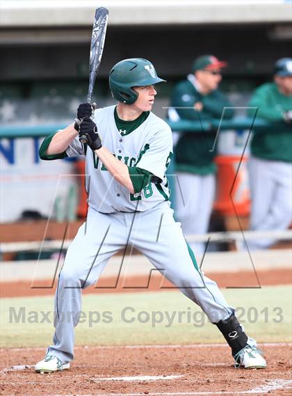 Thumbnail 1 in The Woodlands vs. Venice (National High School Invitational) photogallery.