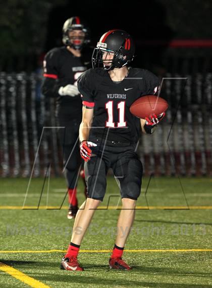 Thumbnail 3 in  Harvard-Westlake vs. Granada Hills photogallery.