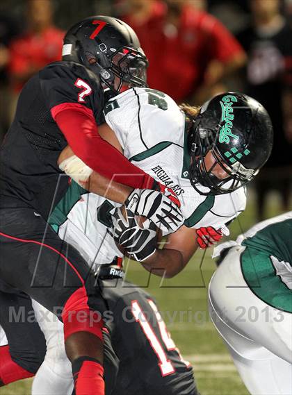 Thumbnail 2 in  Harvard-Westlake vs. Granada Hills photogallery.