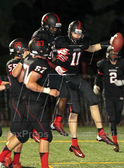 Thumbnail 1 in  Harvard-Westlake vs. Granada Hills photogallery.