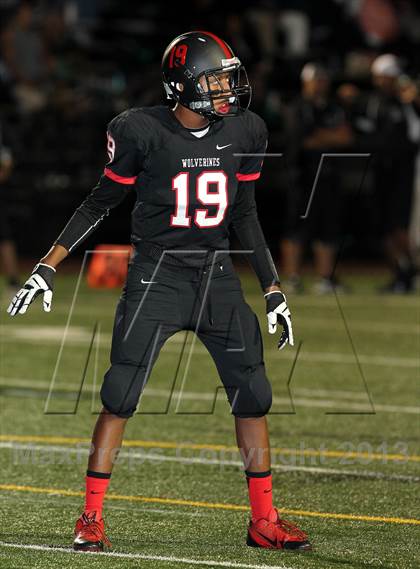 Thumbnail 2 in  Harvard-Westlake vs. Granada Hills photogallery.