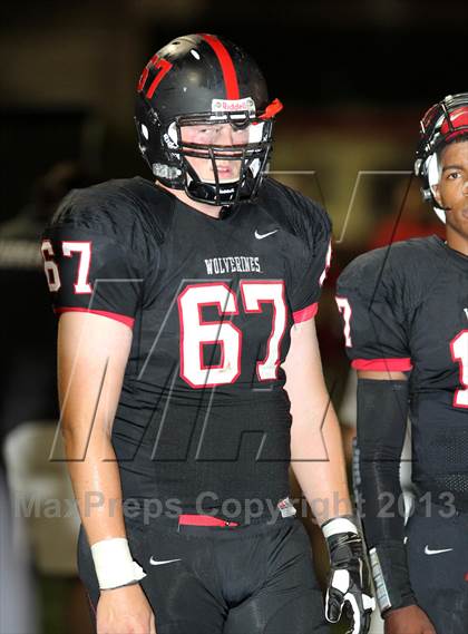 Thumbnail 3 in  Harvard-Westlake vs. Granada Hills photogallery.