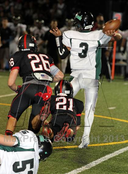 Thumbnail 2 in  Harvard-Westlake vs. Granada Hills photogallery.