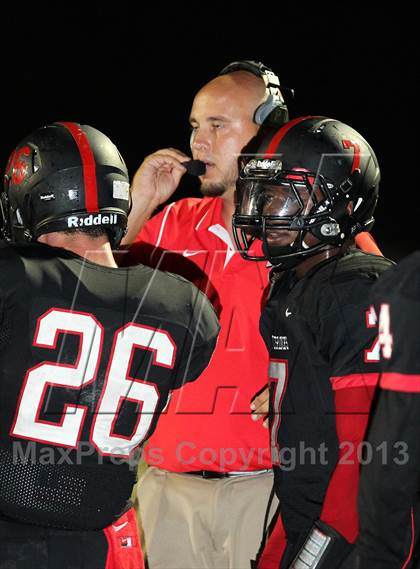 Thumbnail 3 in  Harvard-Westlake vs. Granada Hills photogallery.